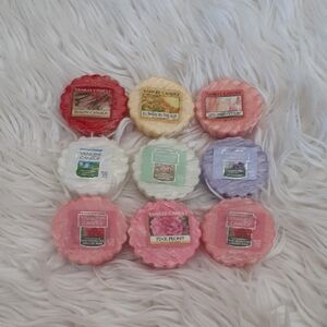 Bundle of 9 NWT Various Yankee Candle Tarts